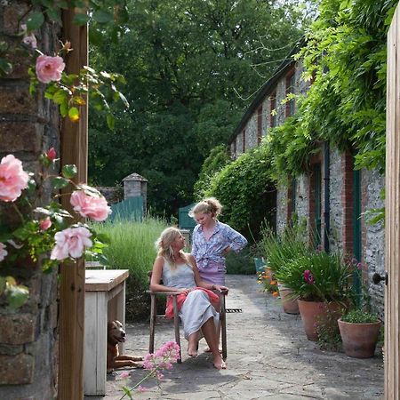 The Stable Yard House At Burtown House & Gardens Villa Athy Eksteriør billede