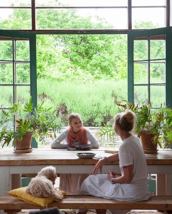 The Stable Yard House At Burtown House & Gardens Villa Athy Eksteriør billede