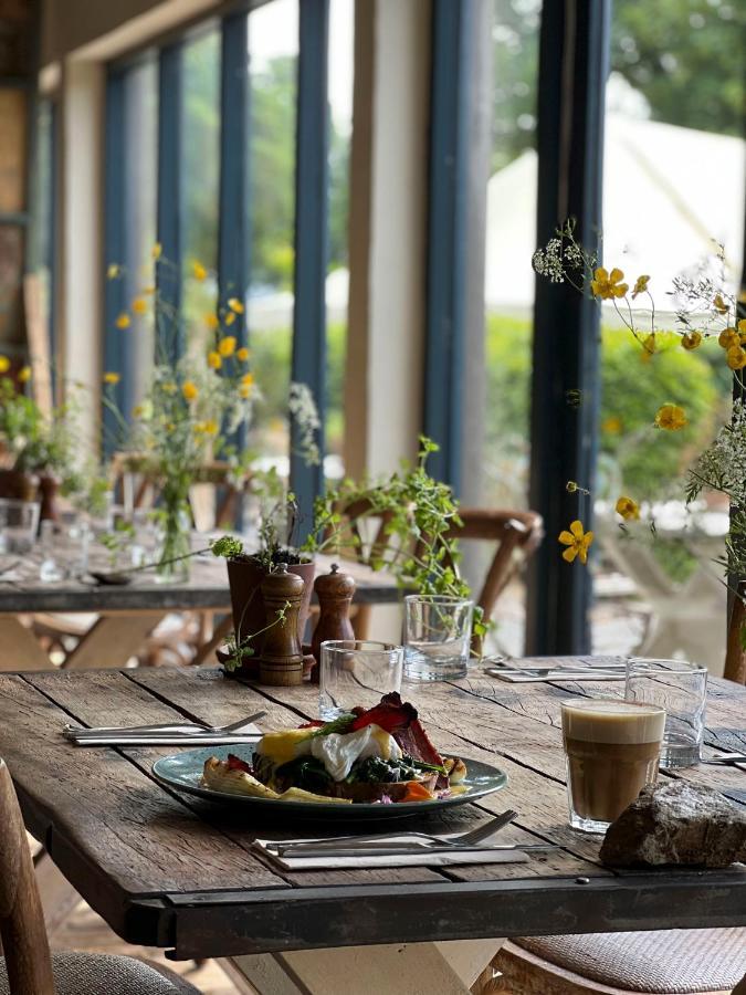 The Stable Yard House At Burtown House & Gardens Villa Athy Eksteriør billede