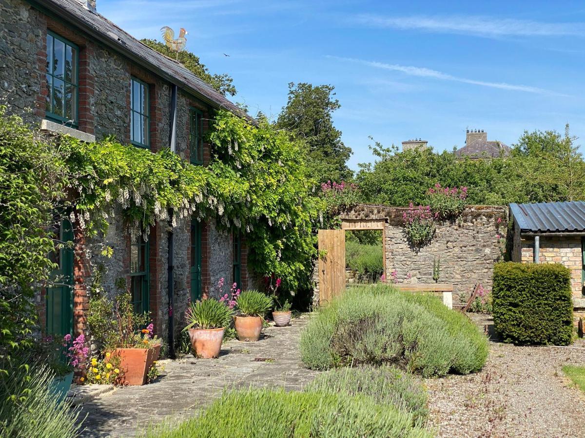 The Stable Yard House At Burtown House & Gardens Villa Athy Eksteriør billede