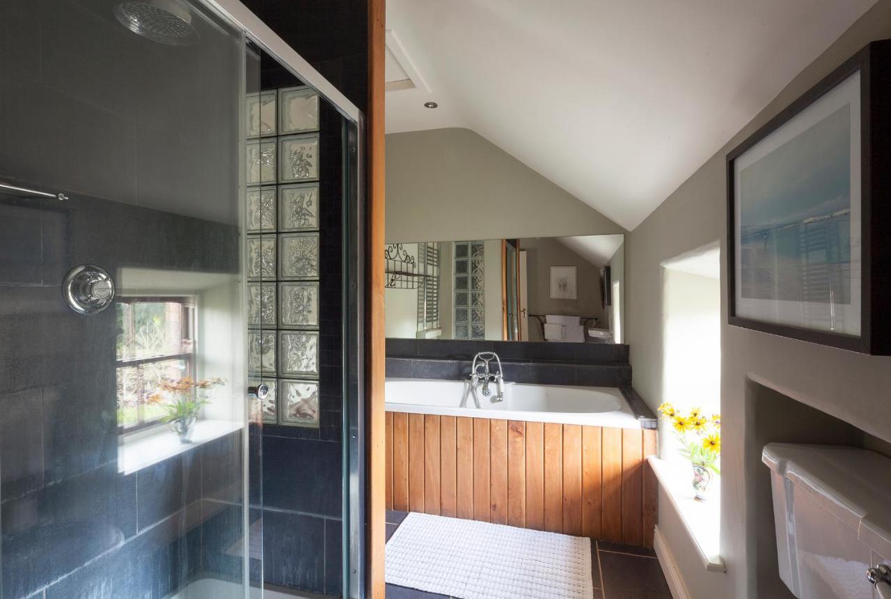 The Stable Yard House At Burtown House & Gardens Villa Athy Eksteriør billede